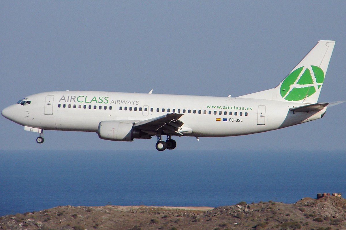 EC-JSL, (cn 23628), Boeing 737-300