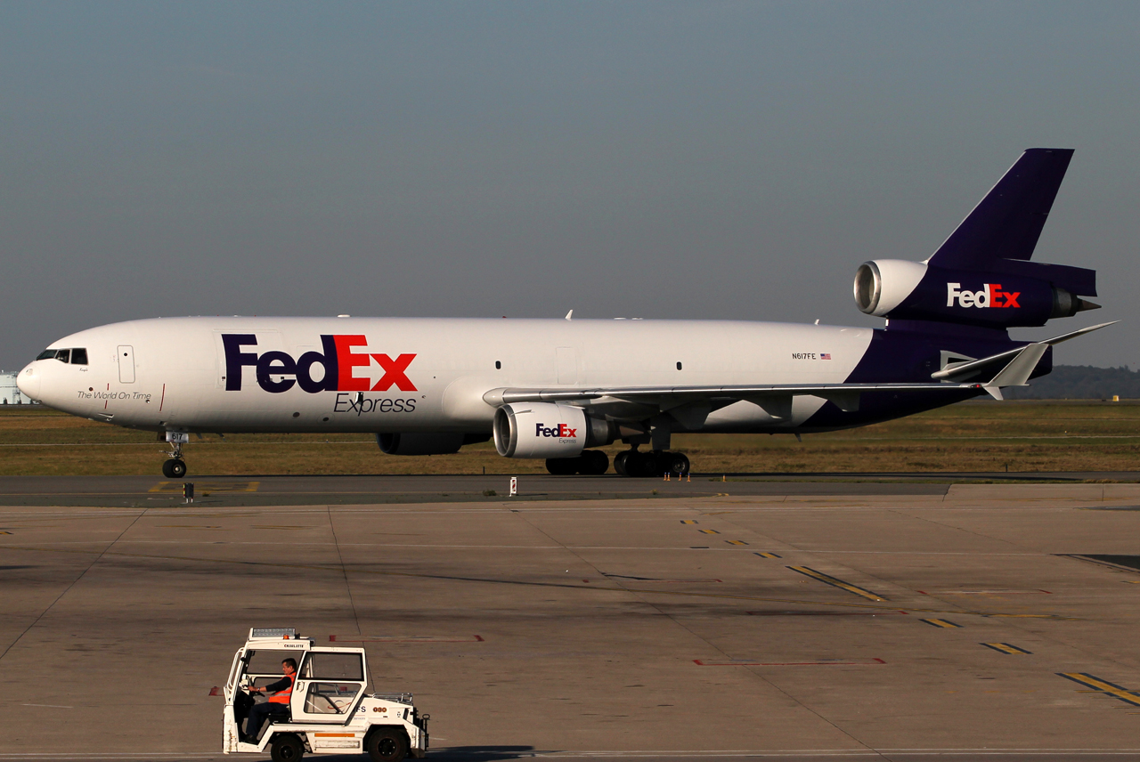N617FE · McDonnell Douglas MD-11(F) · (CDG / LFPG)