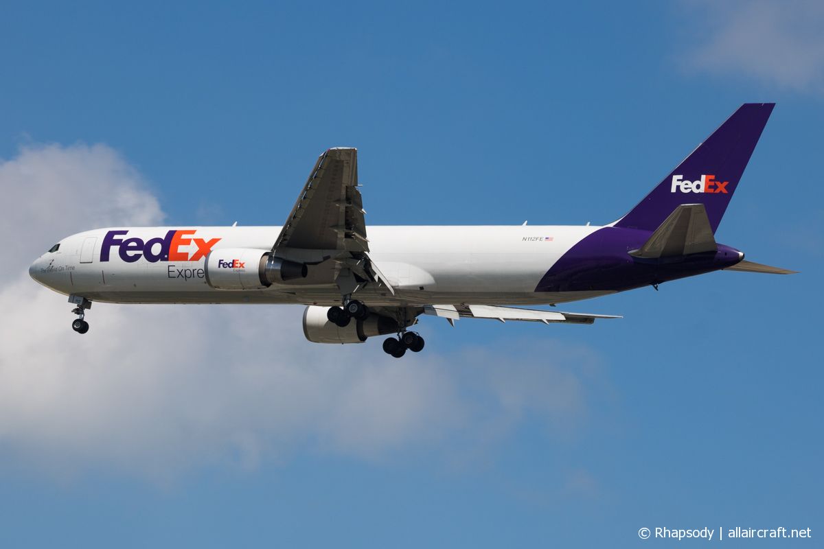 N112FE (43543) 2015 Boeing 767-3S2F(ER)