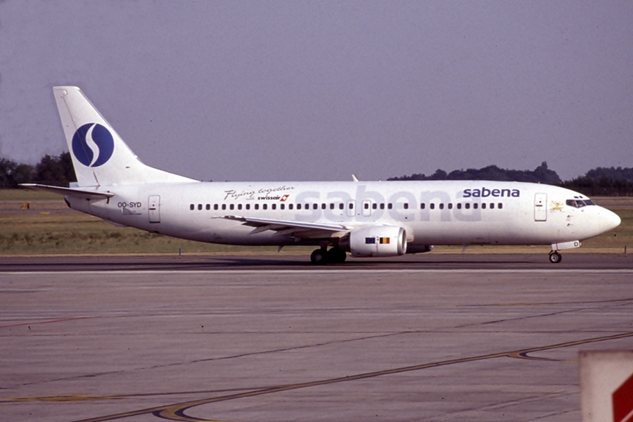 OO-SYD · Boeing 737-429 · (BRU / EBBR)