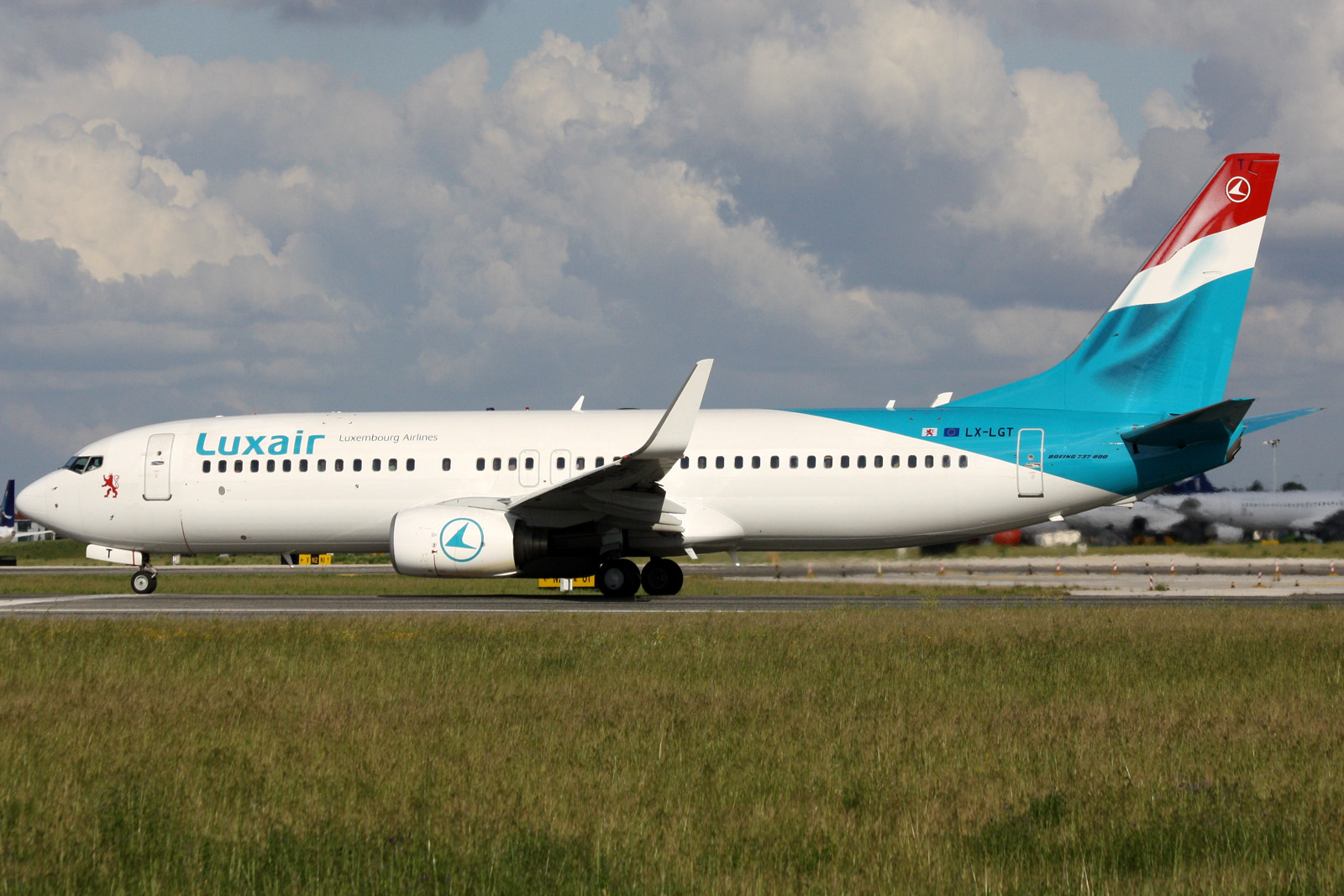 LX-LGT · Boeing 737-8K5(WL) · (LIS / LPPT)
