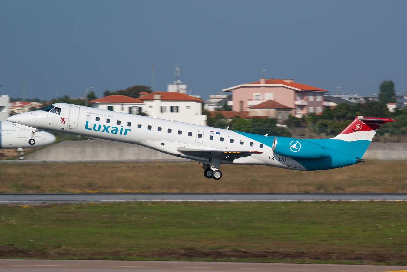LX-LGI · Embraer ERJ-145LU · (OPO / LPPR)
