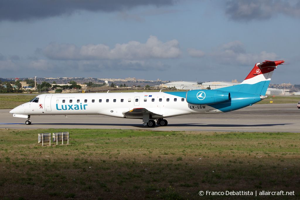 LX-LGW · Embraer ERJ-145LU · (MLA / LMML)