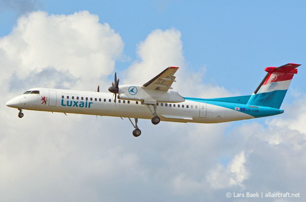 LX-LQB (4512) 2015 Bombardier Dash 8-Q402