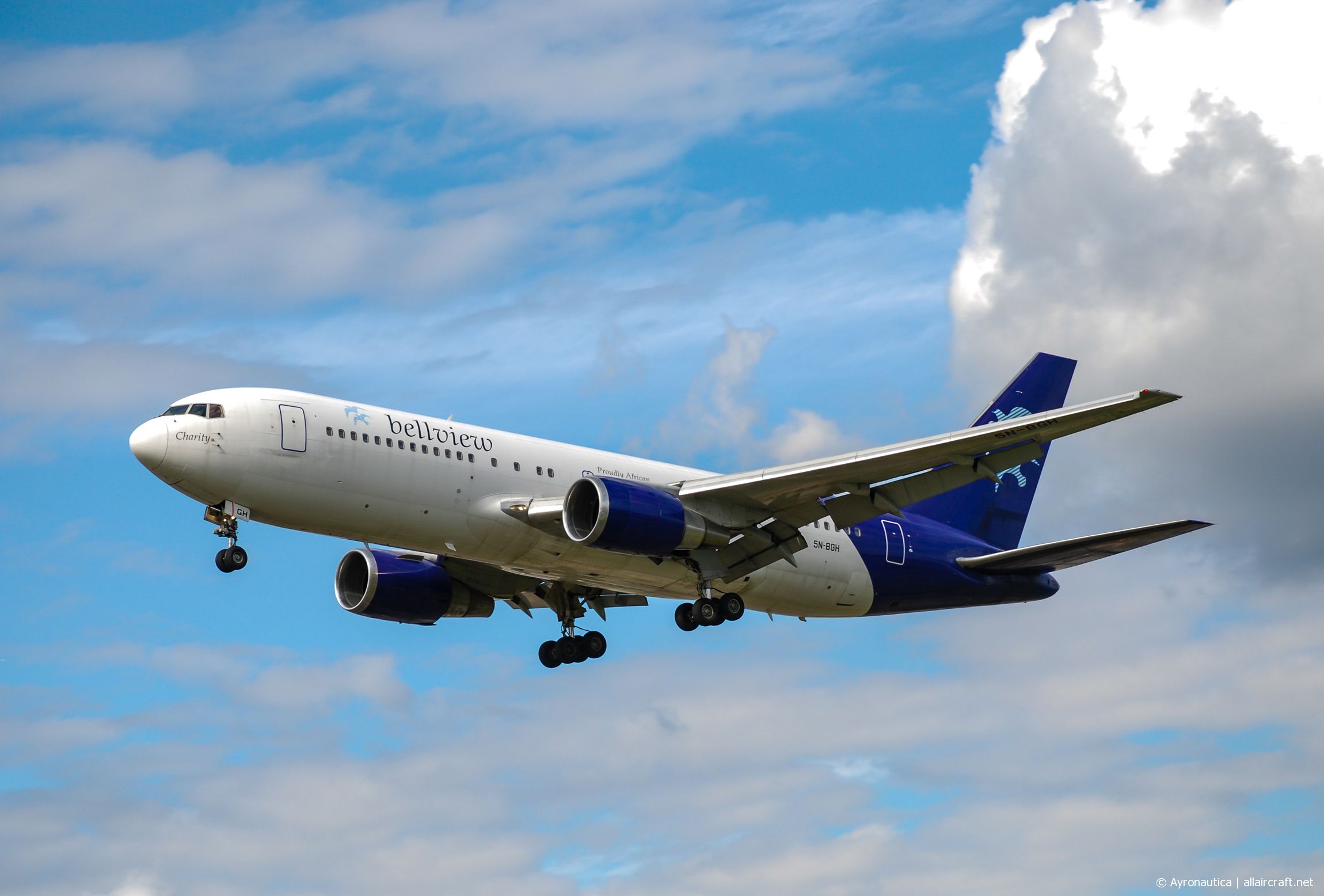 5N-BGH (cn 23806) Boeing 767-241ER
