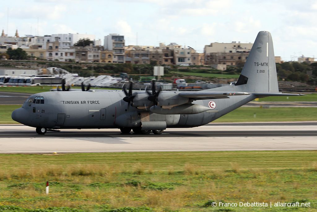 TS-MTK (382-5718) Lockheed Martin C-130J-30 Super Hercules