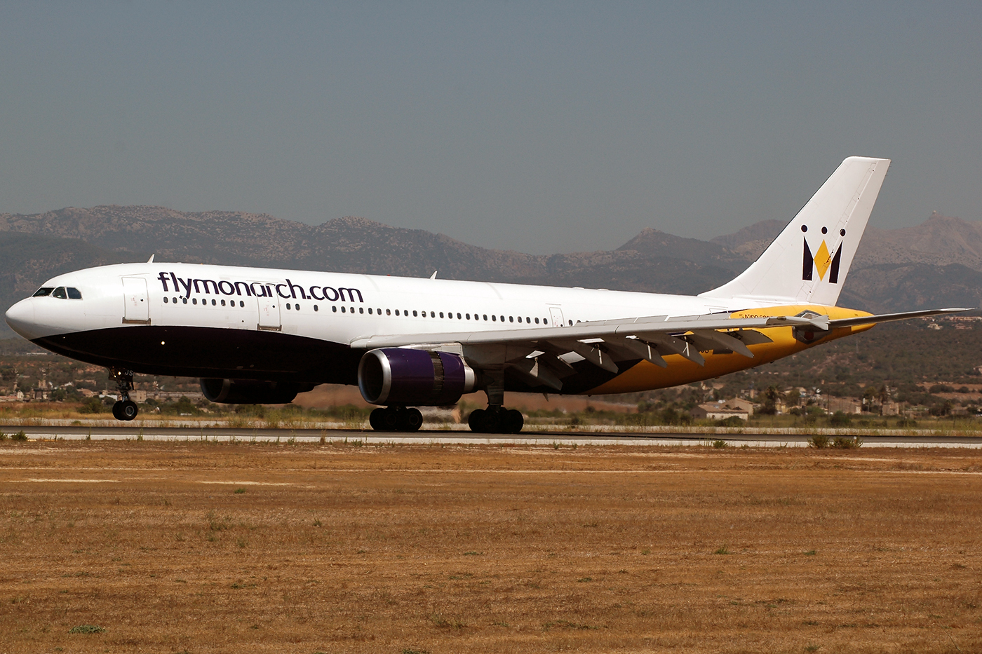 G-MAJS · Airbus A300B4-605R · (PMI / LEPA / LESJ)