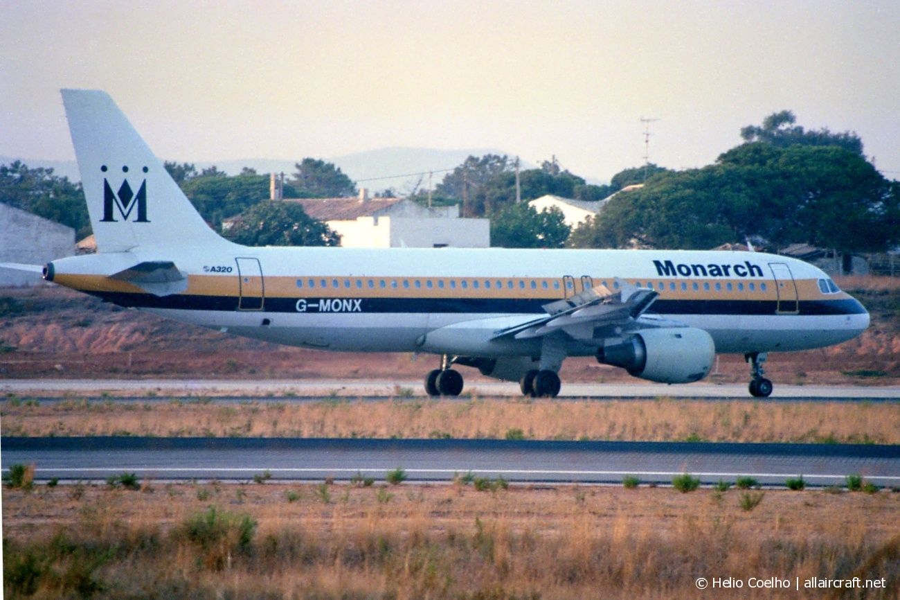 G-MONX (392) 1992 Airbus A320-212