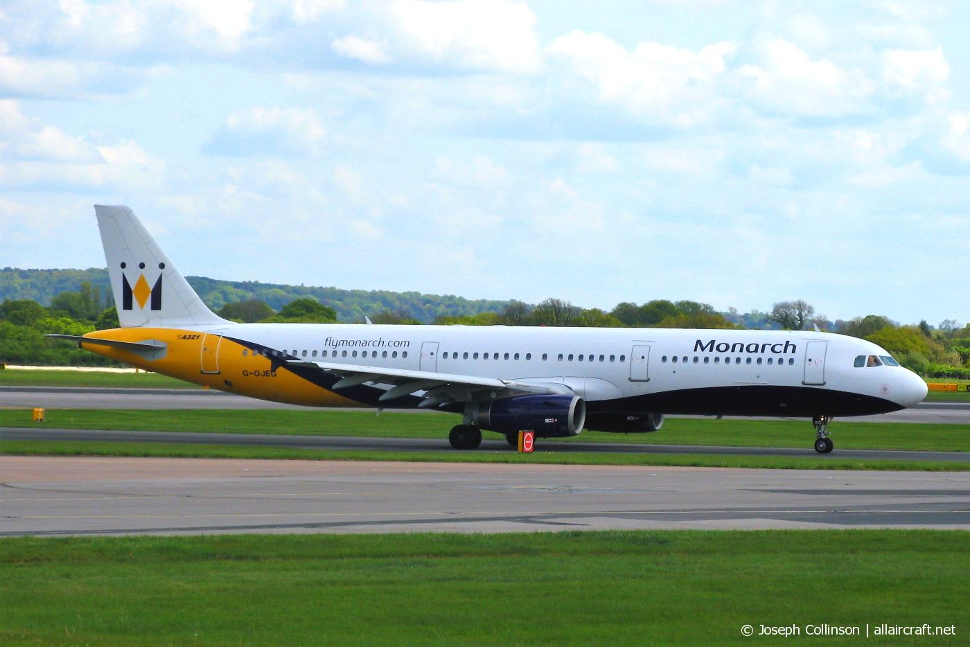 G-OJEG (1015) 1999 Airbus A321-231