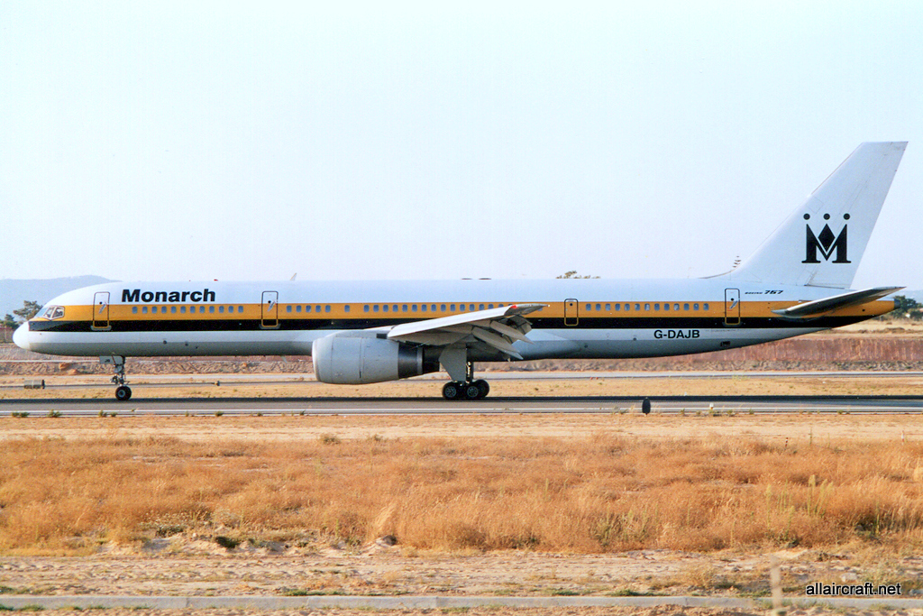 G-DAJB · Boeing 757-2T7 · (FAO / LPFR)