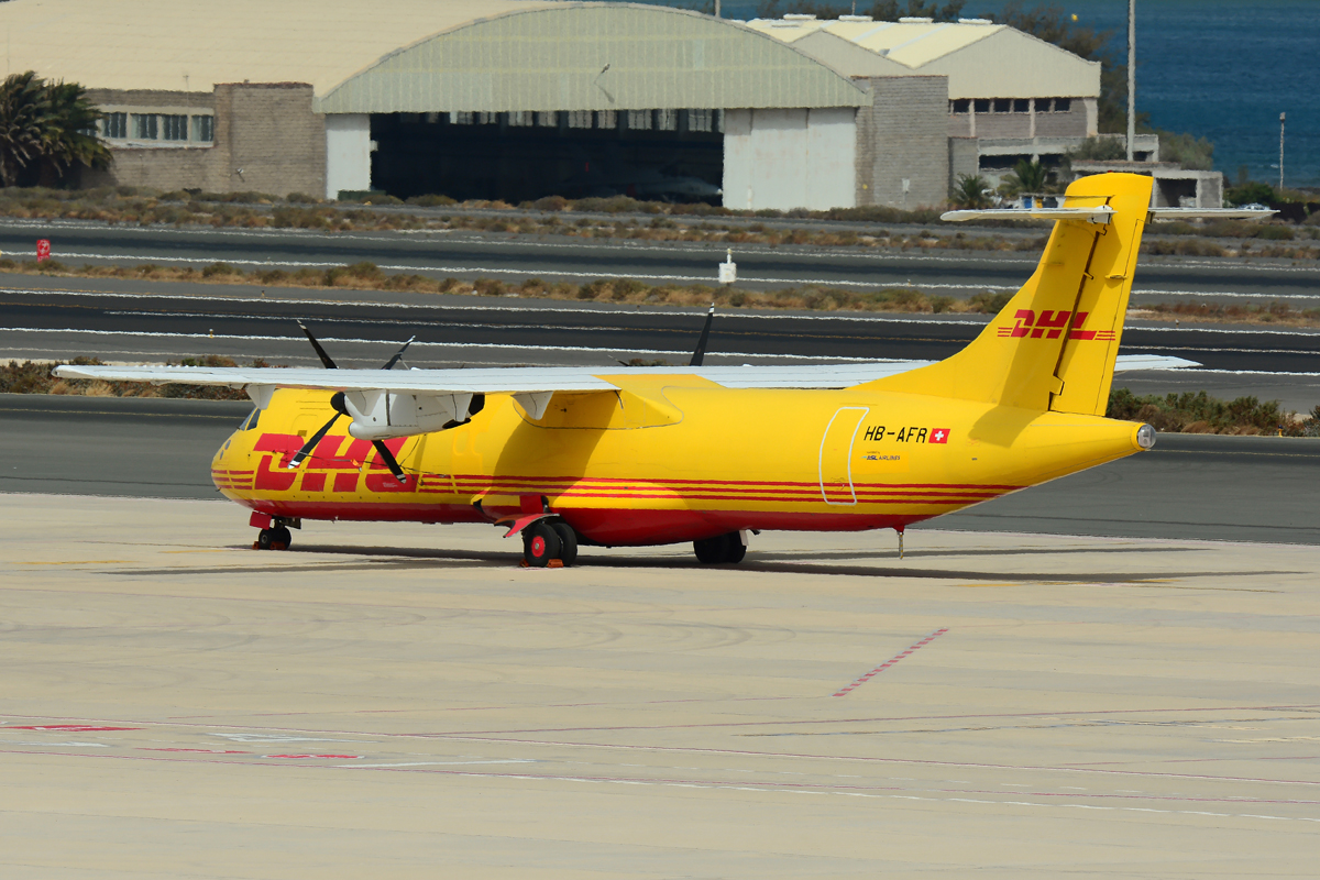 HB-AFR (195) 1990 ATR-72-201
