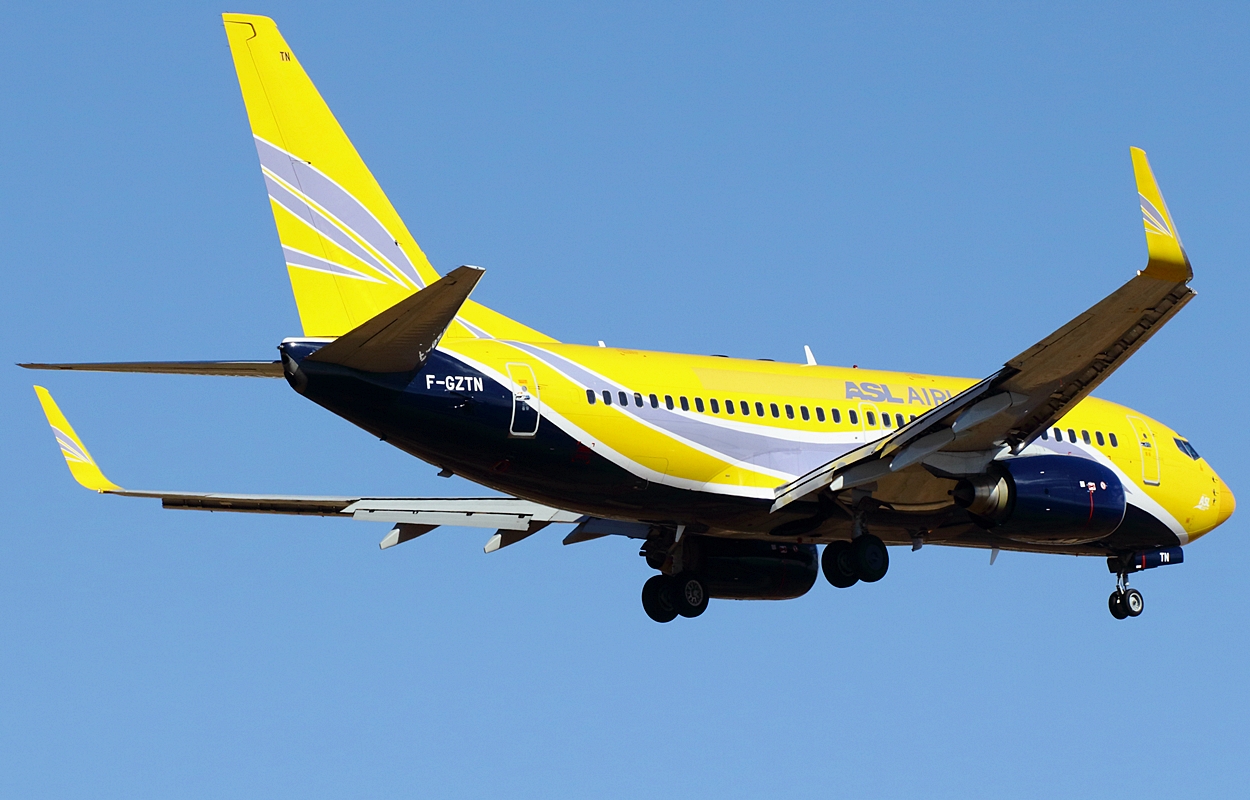F-GZTN (29080) Boeing 737-73S(WL)