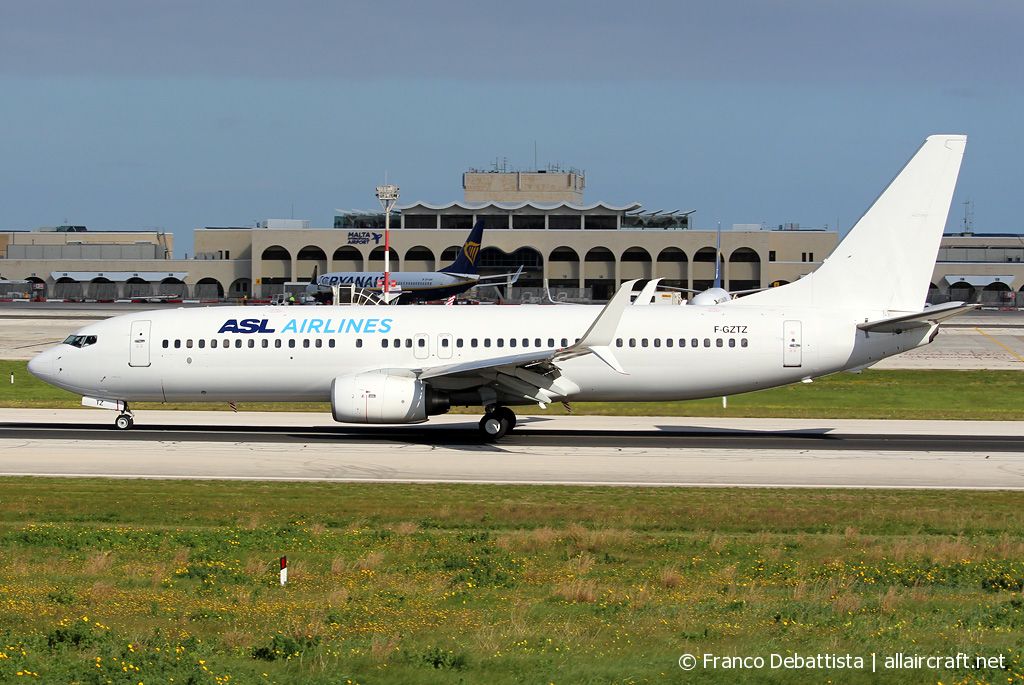 F-GZTZ (cn 30883) Boeing 737-8K5