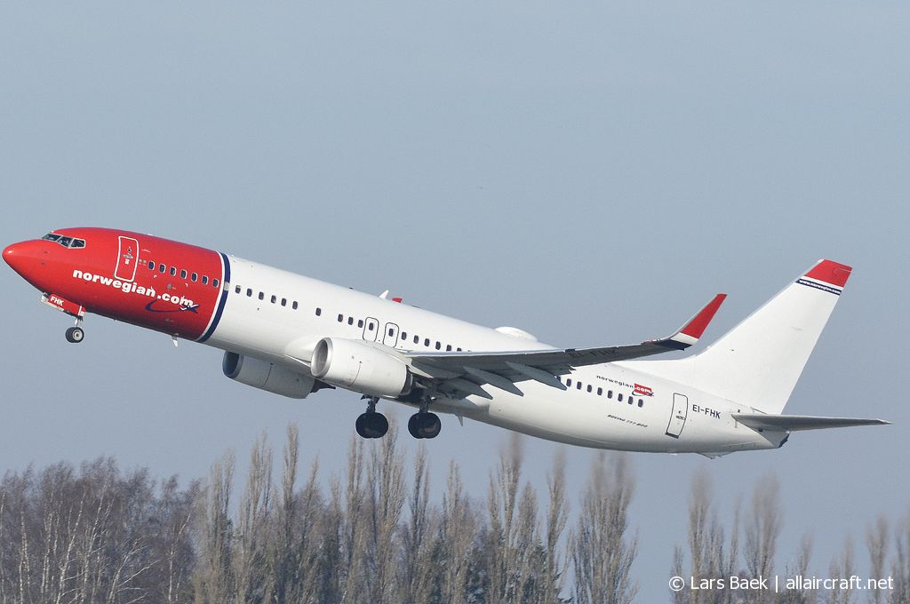 EI-FHK (41140) 2015 Boeing 737-8JP WL