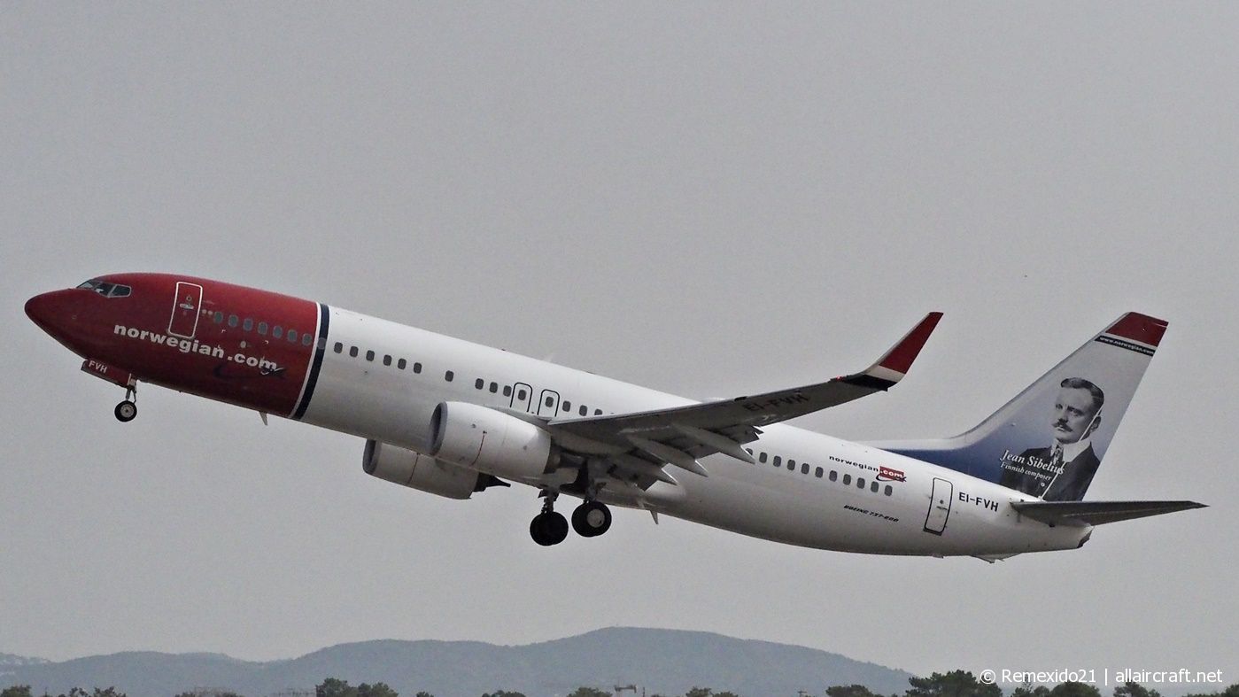 EI-FVH (42083) 2017 Boeing 737-8JP WL