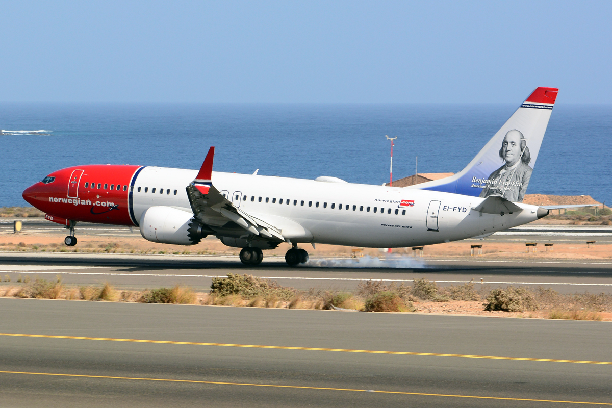 EI-FYD (42828) 2017 Boeing 737-8 MAX
