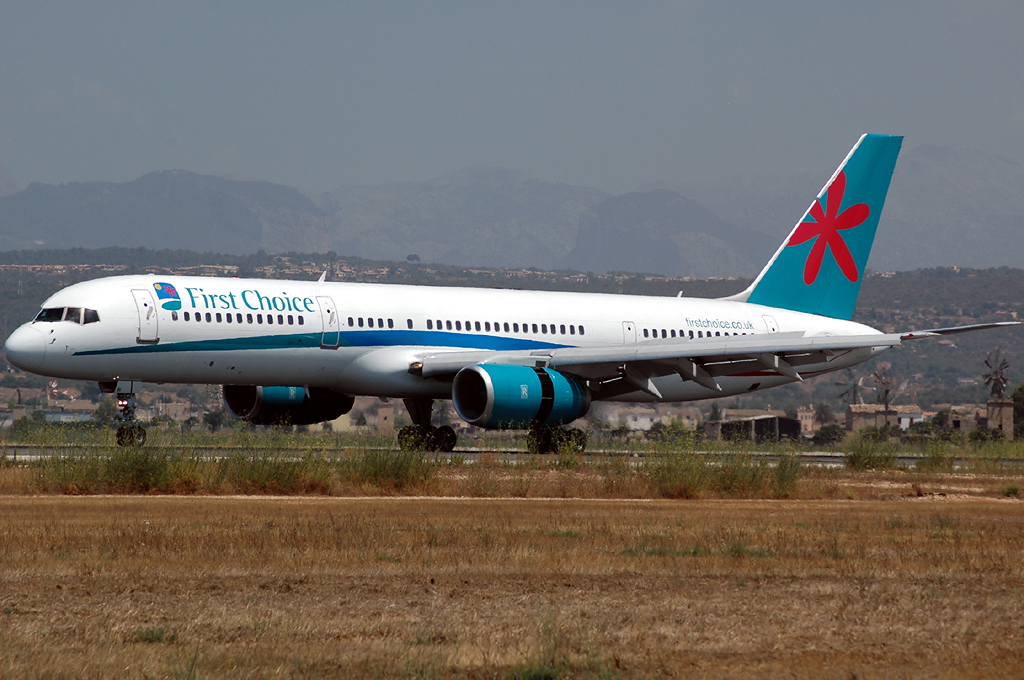 G-OOBI · Boeing 757-2B7 · (PMI / LEPA / LESJ)