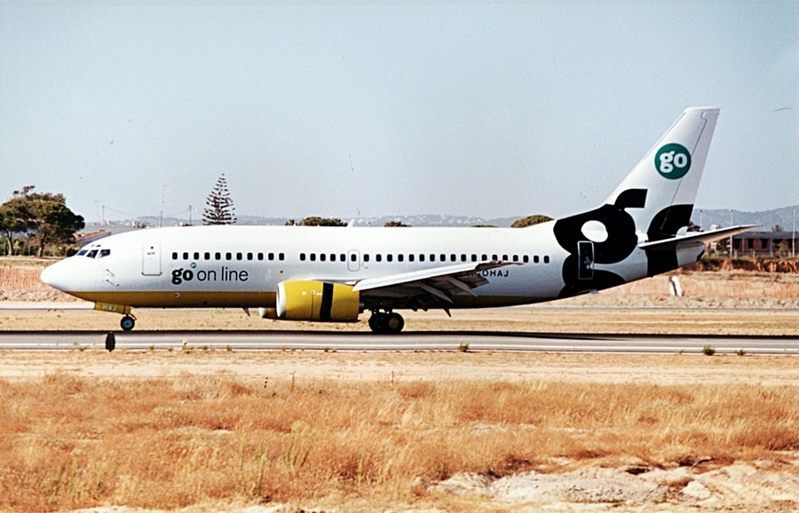 G-OHAJ · Boeing 737-36Q · (FAO / LPFR)