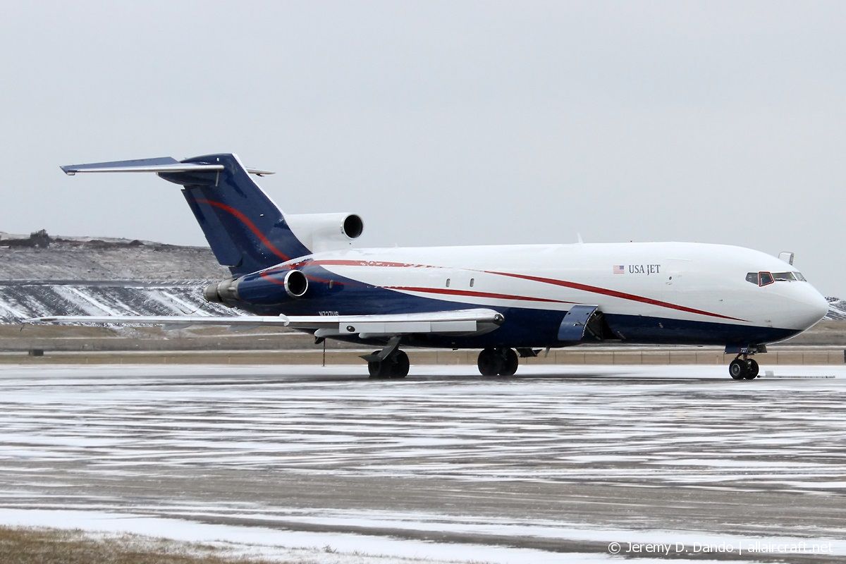N727US (22470) 1981 Boeing 727-223(Adv)(F)