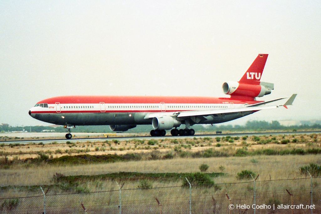 D-AERZ (48538) 1993 McDonnell Douglas MD-11
