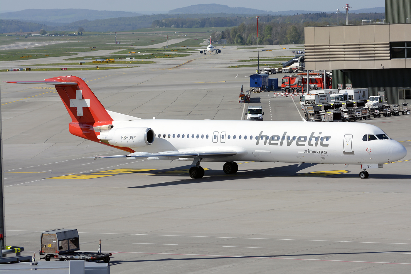 HB-JVF · Fokker 100 · (ZRH / LSZH)