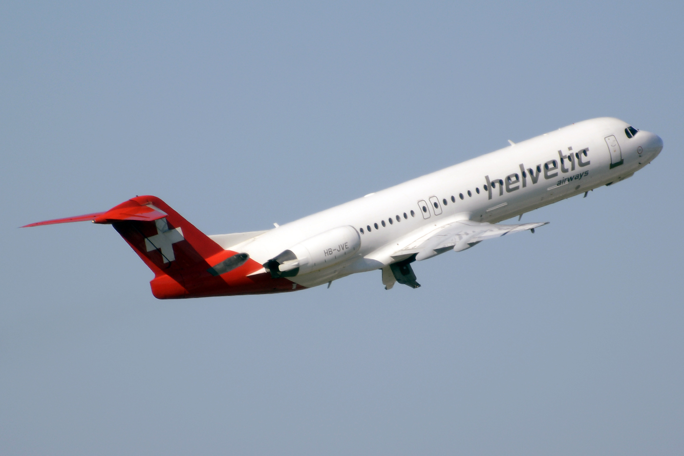 HB-JVE · Fokker 100 · (ZRH / LSZH)
