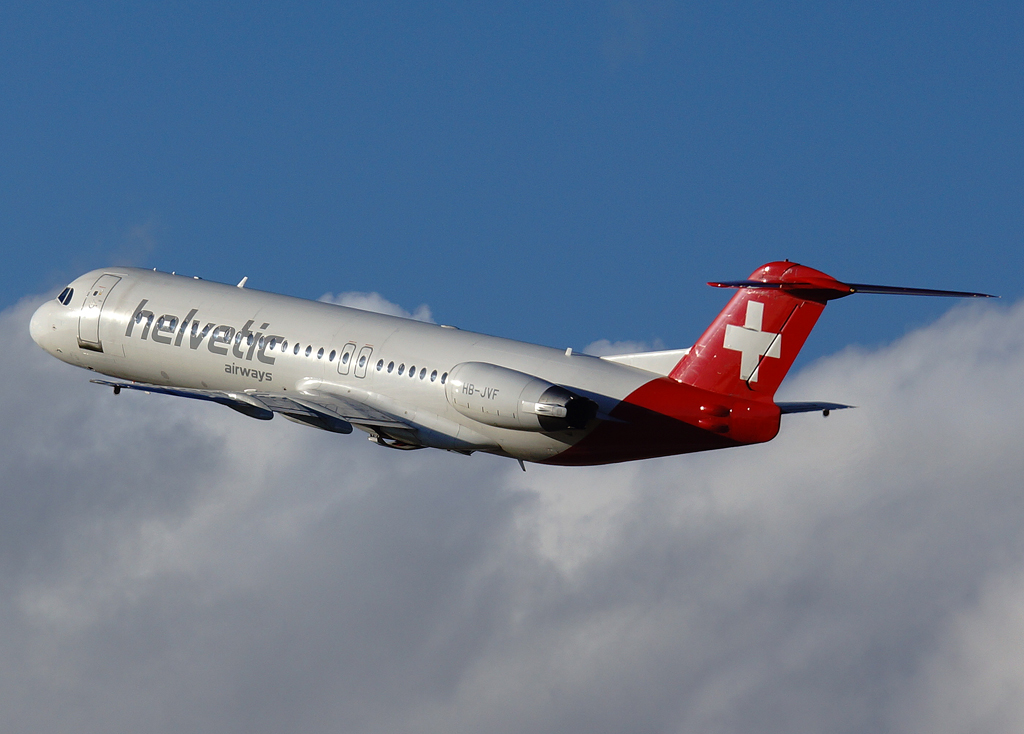 HB-JVF · Fokker 100 · (STR / EDDS)