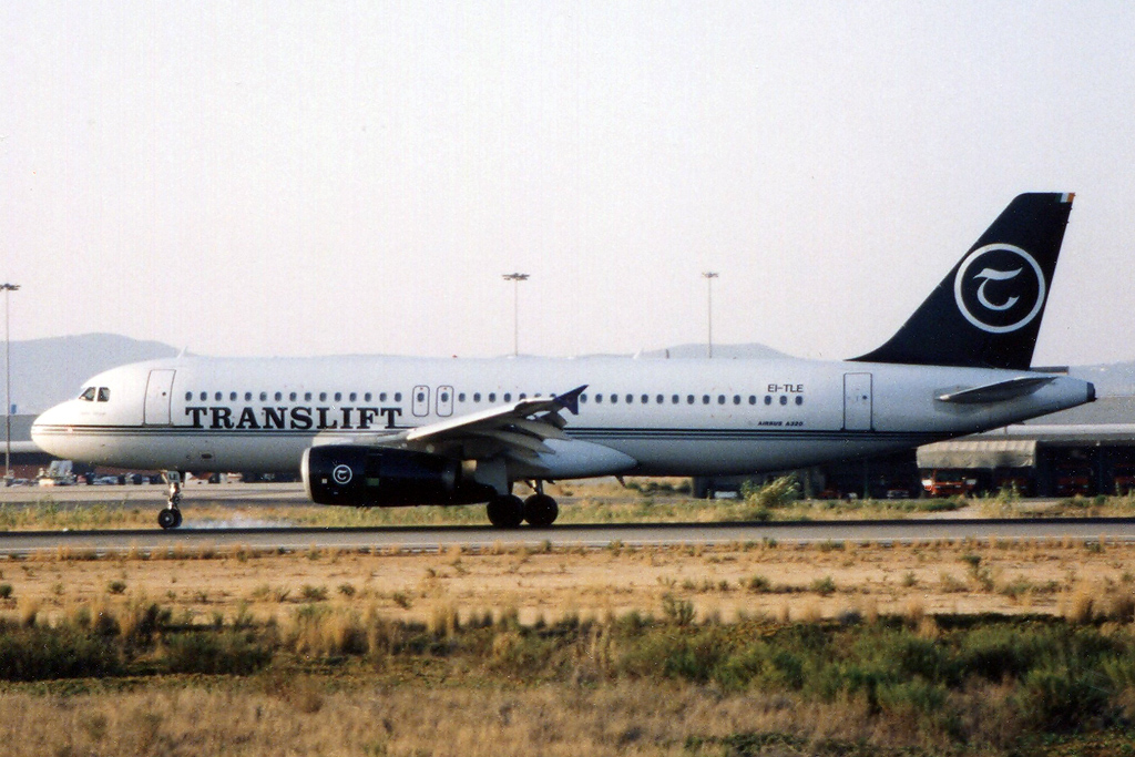 EI-TLE · Airbus A320-231 · (FAO / LPFR)