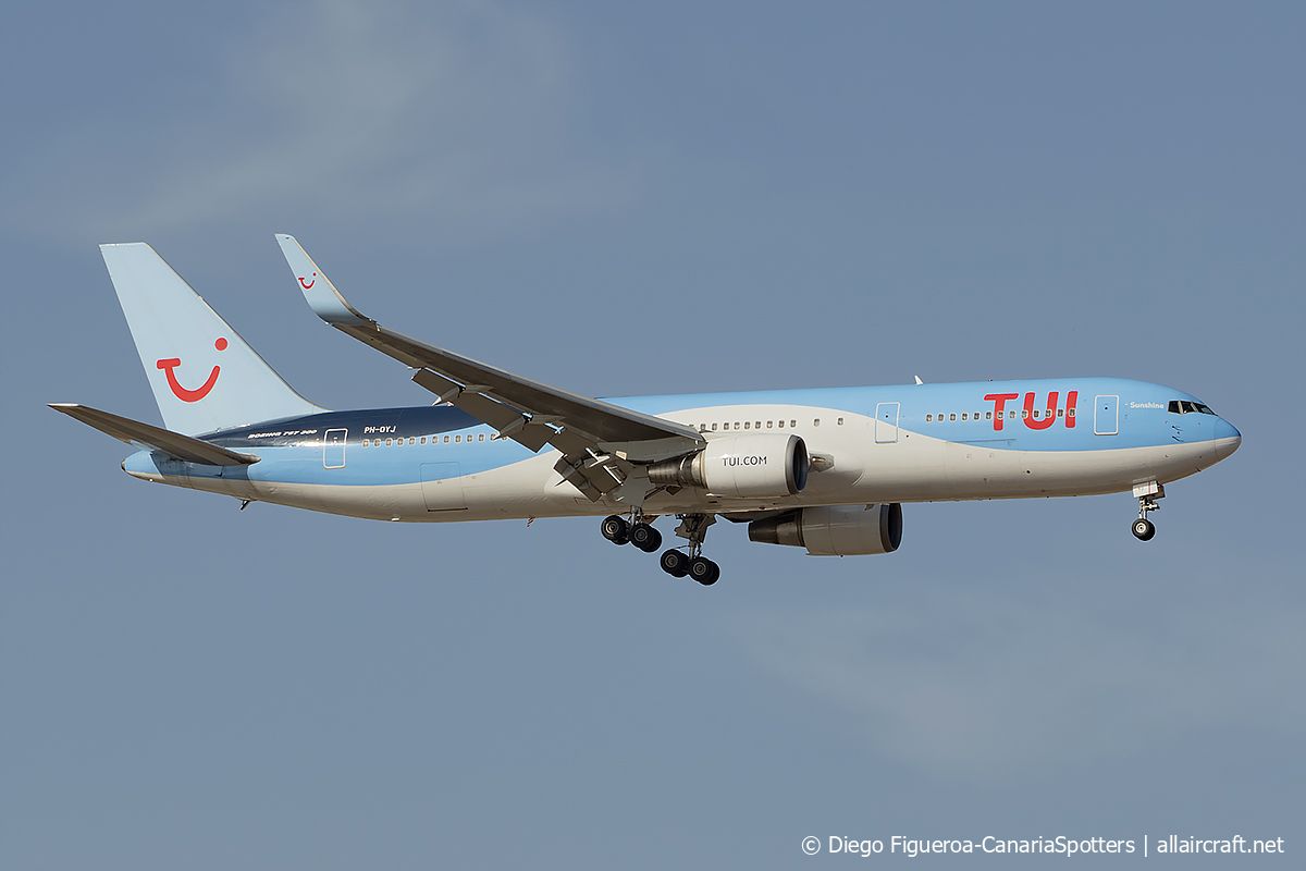 PH-OYJ (29384) 2000 Boeing 767-304(ER)(WL)