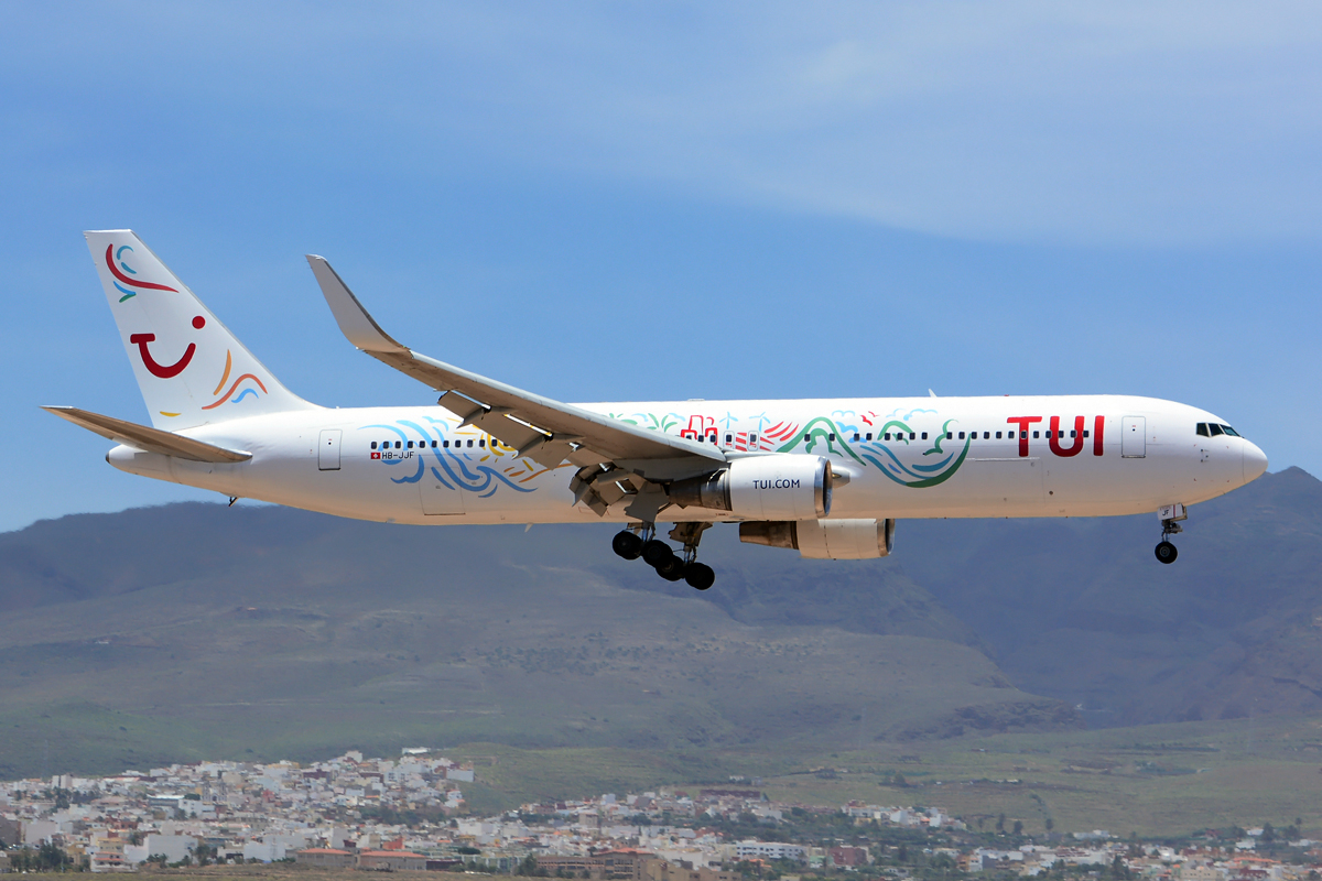 HB-JJF · Boeing 767-316(ER)(WL) · (LPA / GCLP)
