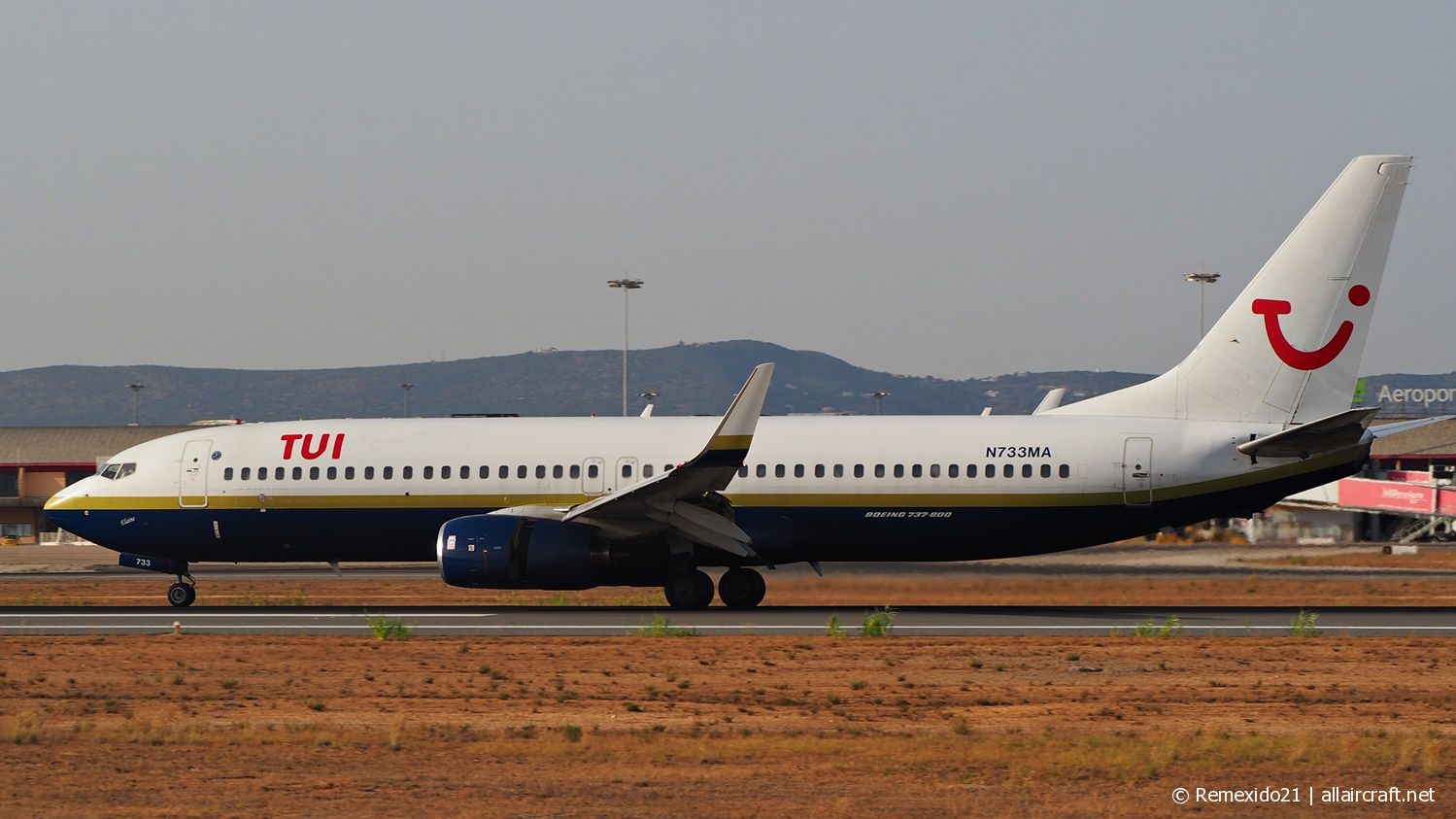 N733MA (30619) 2001 Boeing 737-81Q(WL)