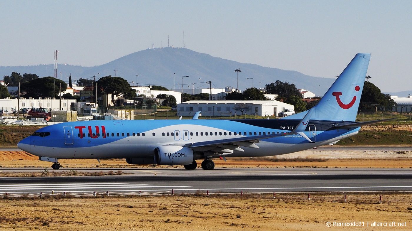 PH-TFF (35220) 2007 Boeing 737-86N(WL)
