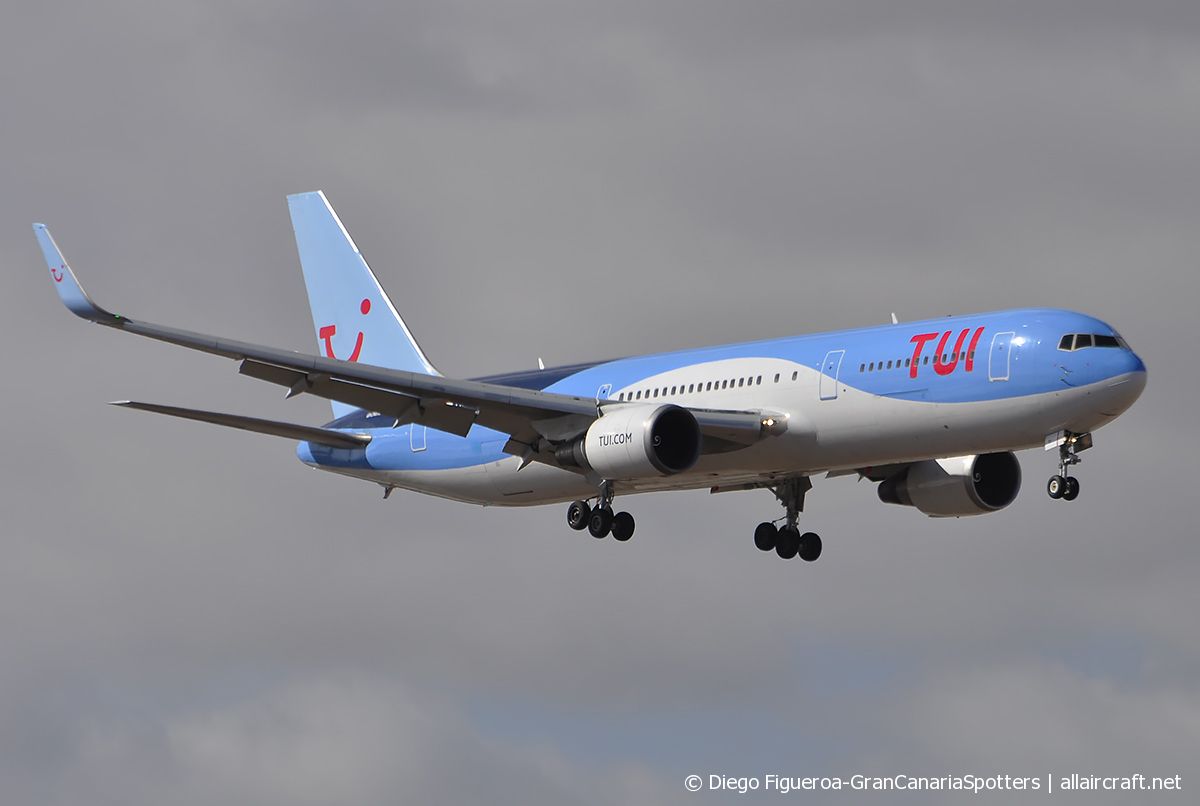 PH-OYI (29138) 2000 Boeing 767-304 ER WL