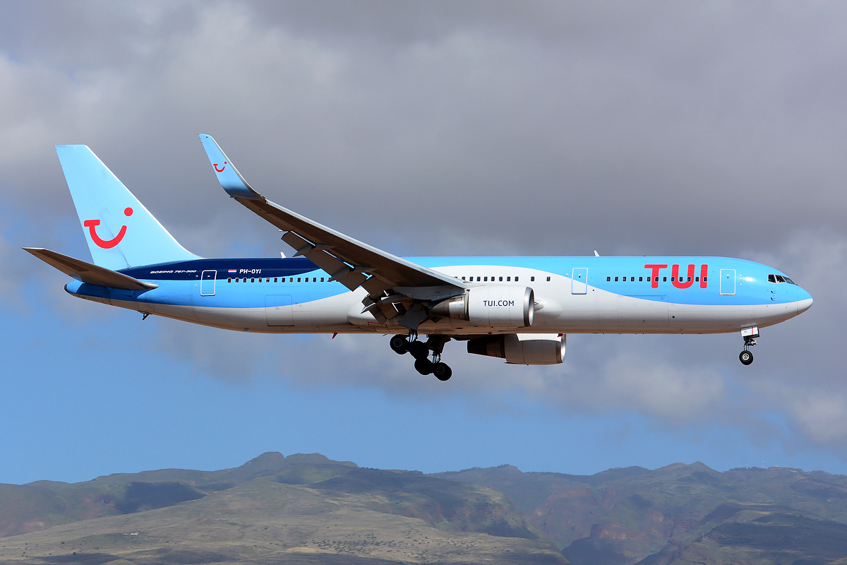 PH-OYI · Boeing 767-304(ER)(WL) · (LPA / GCLP)