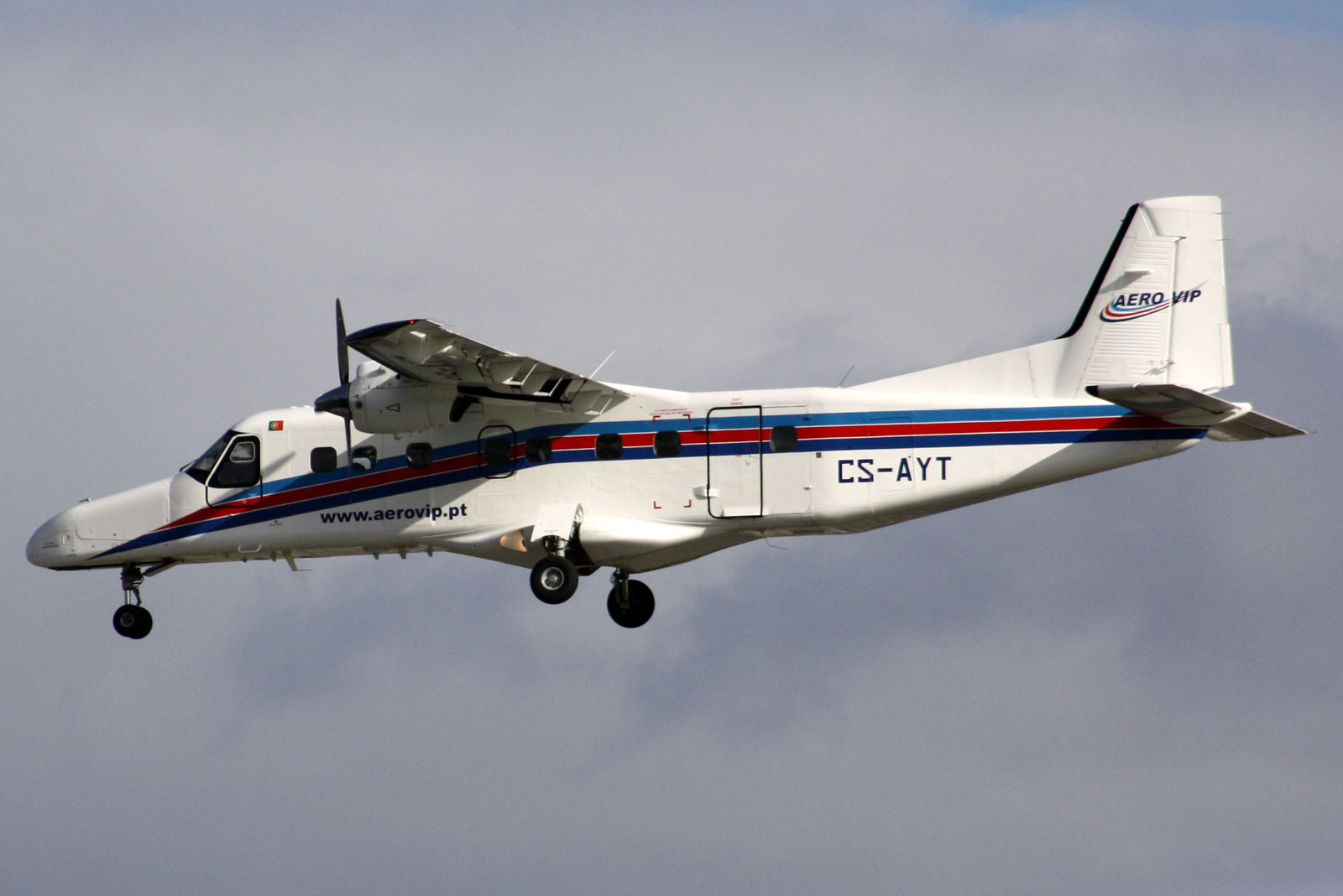CS-AYT (8084) 1986 Dornier Do-228-201