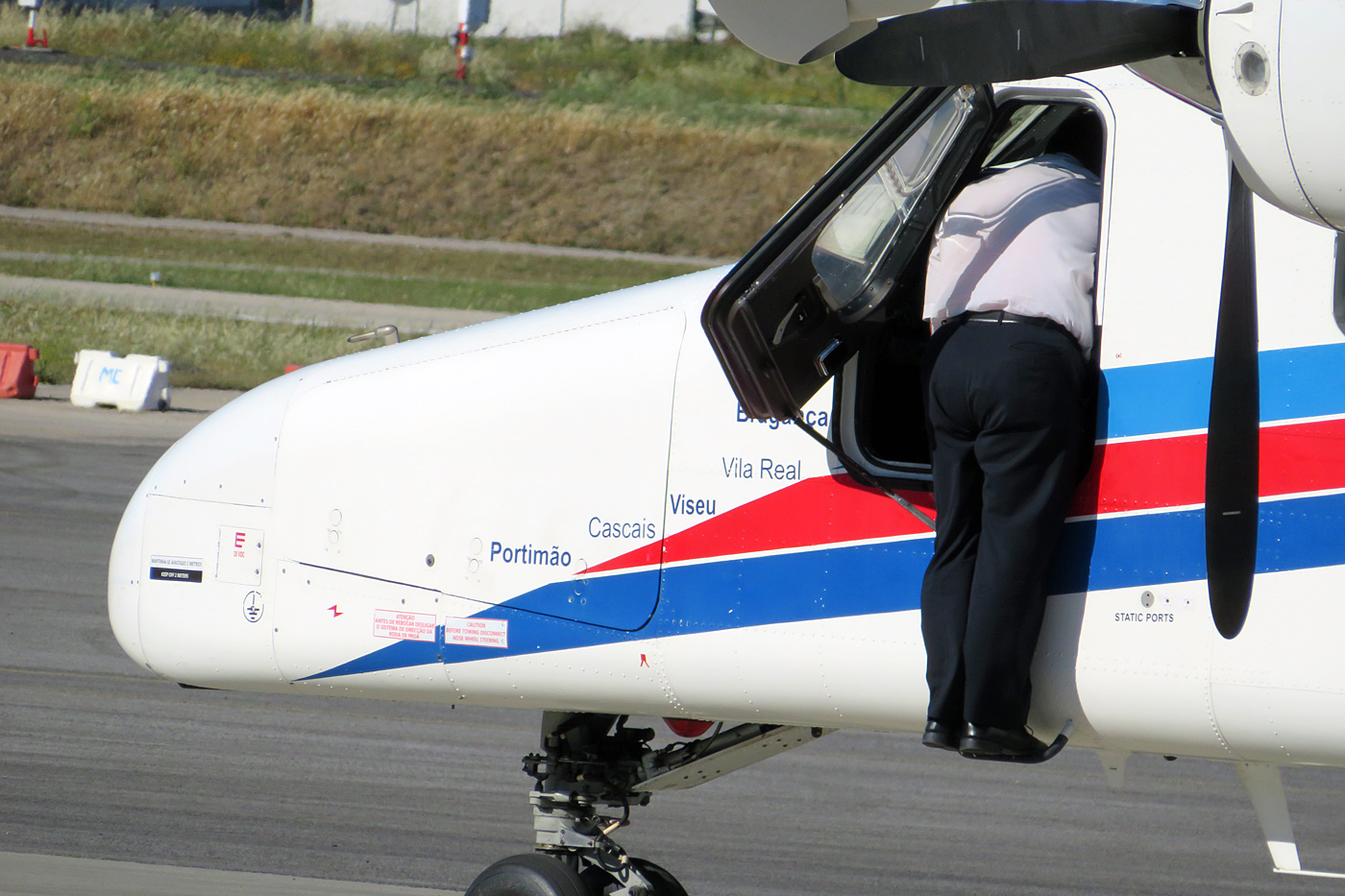 CS-AYT (8084) 1986 Dornier Do-228-201