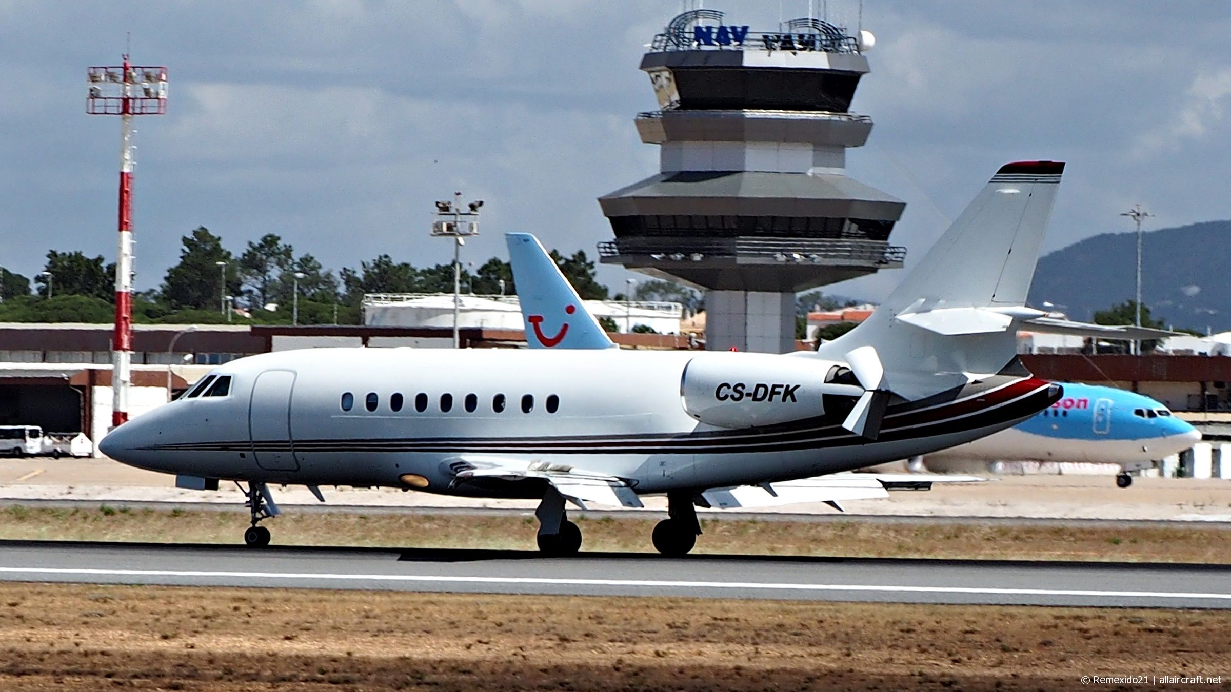 CS-DFK · Dassault Falcon 2000EX · (FAO / LPFR)