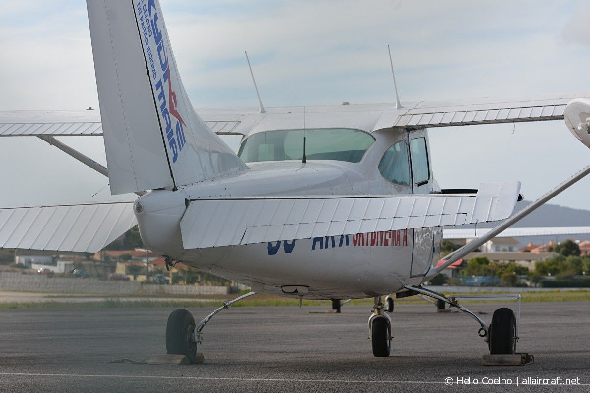 CS-AKX · Cessna 182M Skylane · (LPCS)