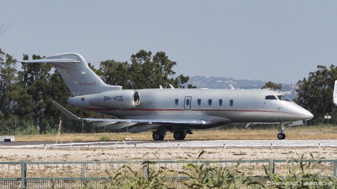 9H-VCO · Bombardier BD-100-1A10 Challenger 350 · (FAO / LPFR)