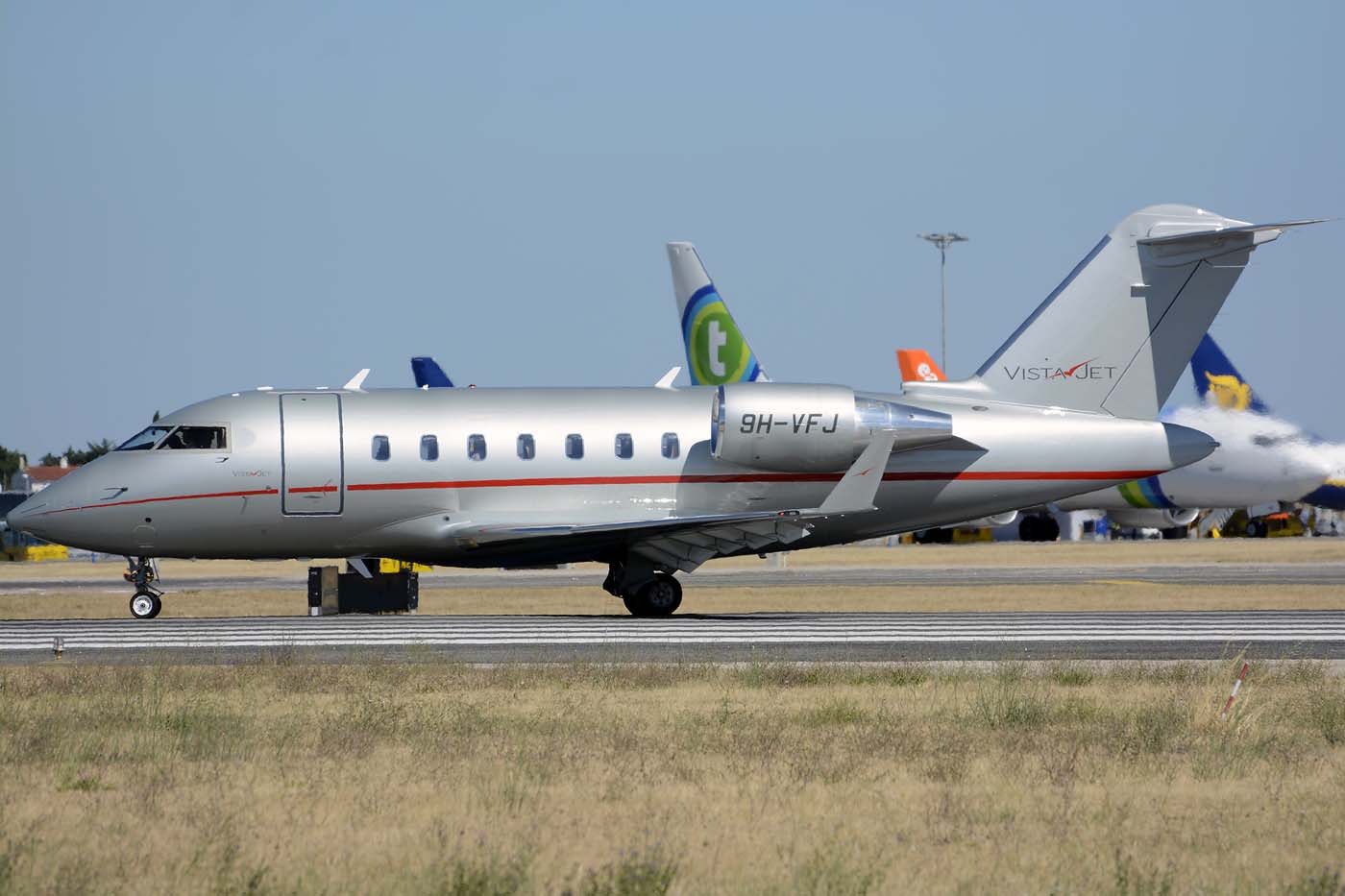 9H-VFJ · Bombardier CL-600-2B16 Challenger 605 · (LIS / LPPT)