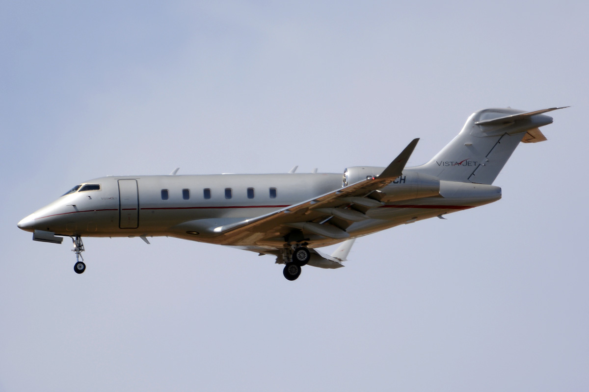 9H-VCH · Bombardier BD-100-1A10 Challenger 350 · (IBZ / LEIB)