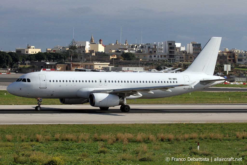 9H-MMO · Airbus A320-232 · (MLA / LMML)