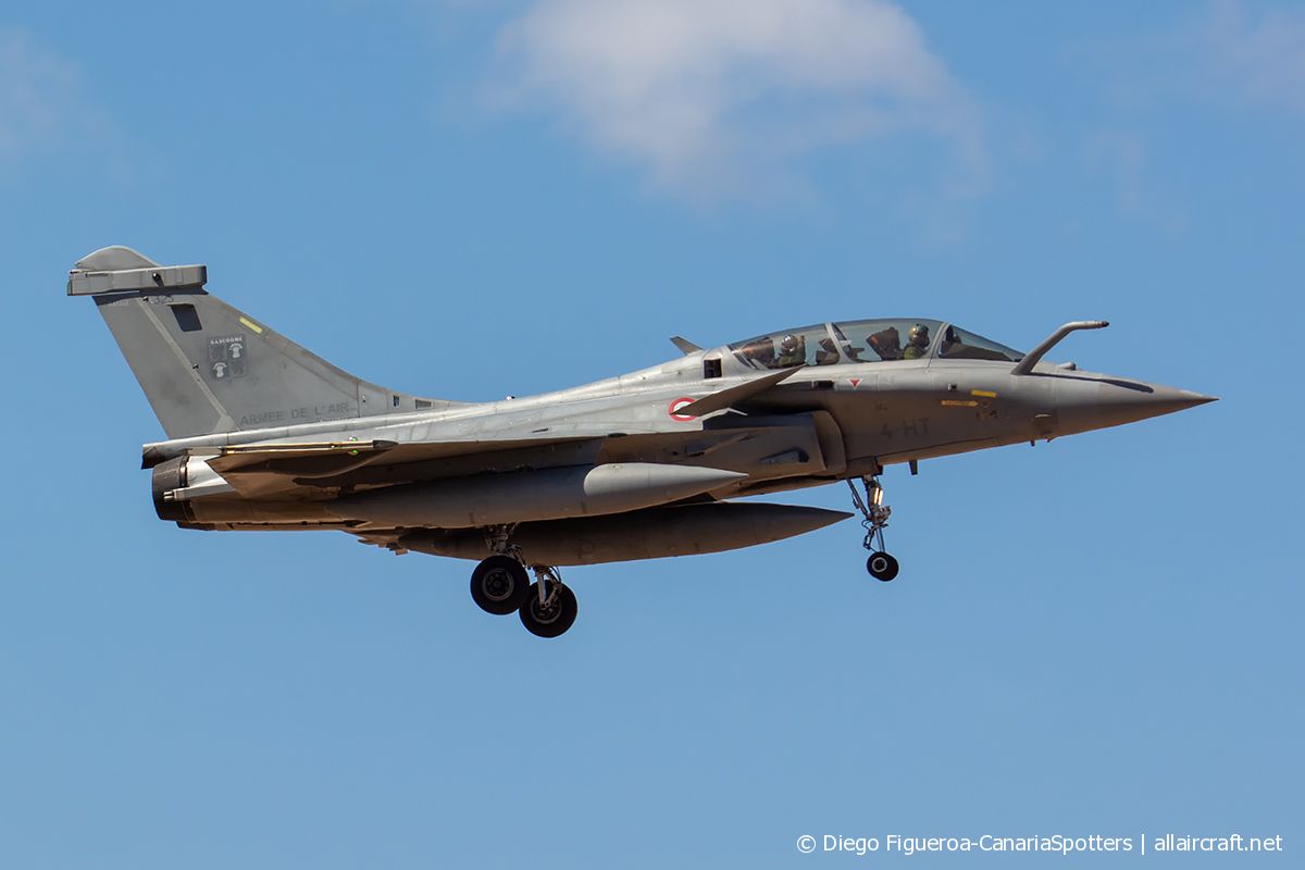 323 · Dassault Rafale B · (LPA / GCLP)