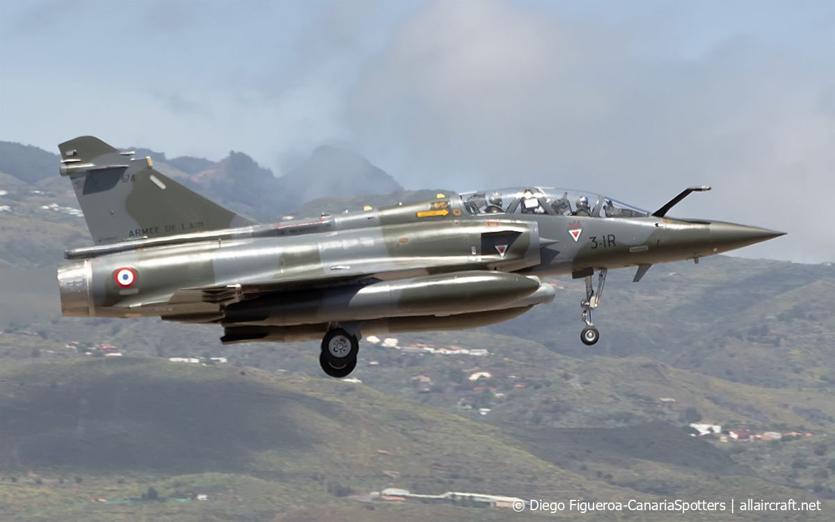 674 / 3-IR (548) Dassault Mirage 2000D