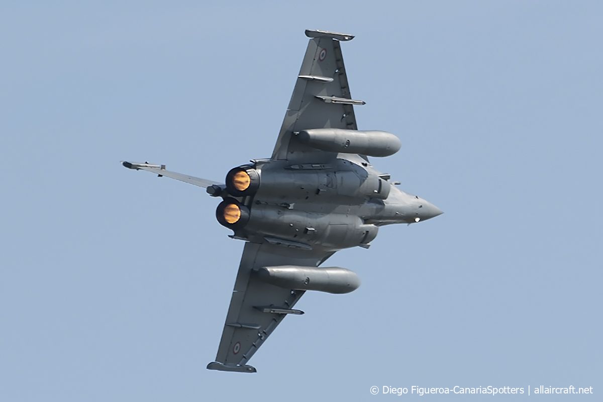 317 / 4-HO (317) Dassault Rafale B