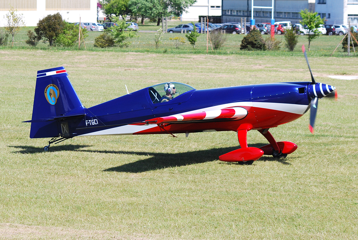 F-TGCI / 4, (cn SC04), Extra EA-330SC