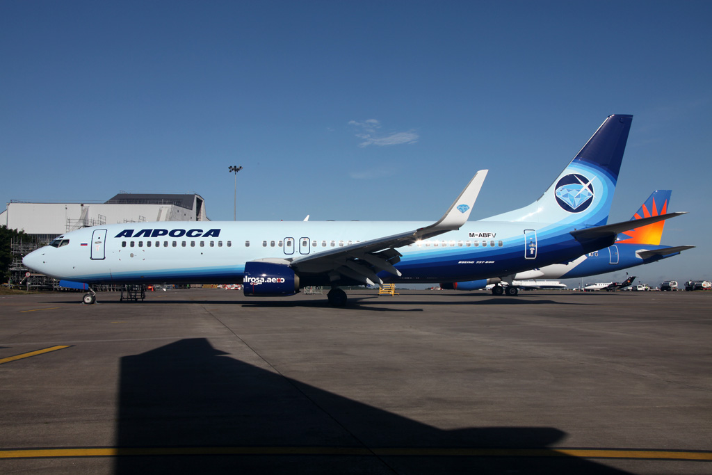 M-ABFV (cn 32576) Boeing 737-83N