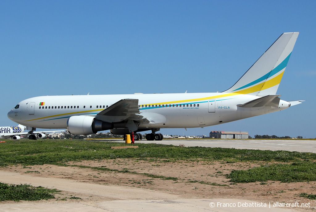 P4-CLA (32954) 2001 Boeing 767-2DX ER