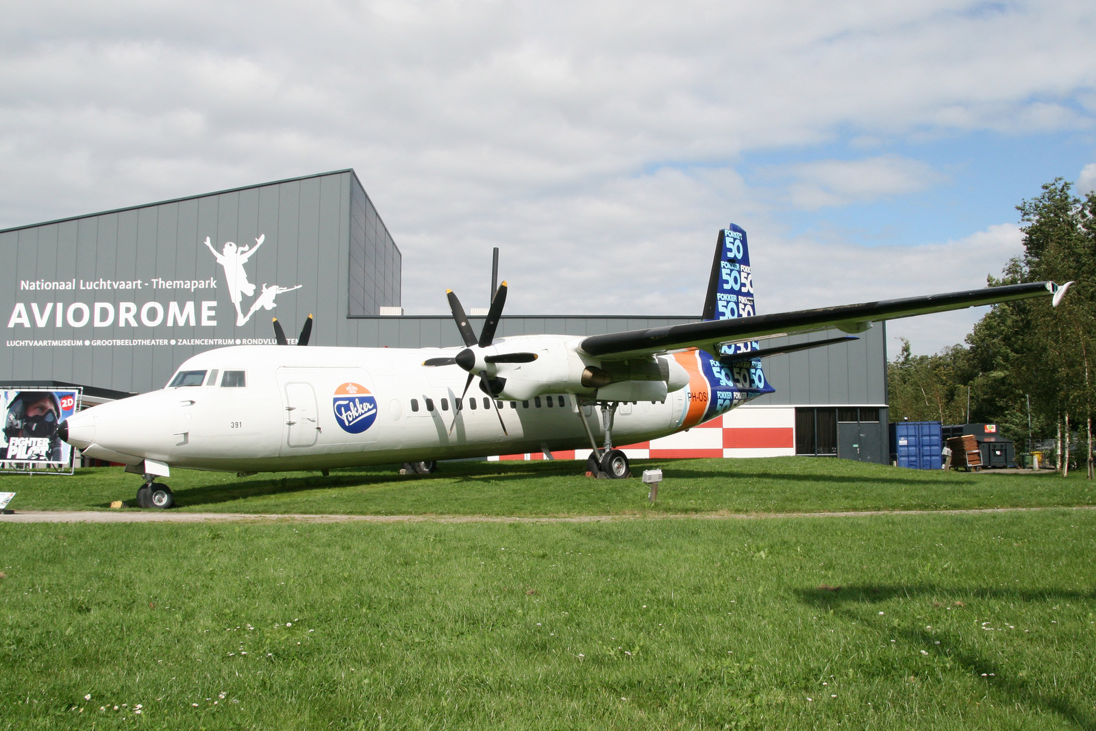 PH-OSI (10688) 1986 Fokker 50