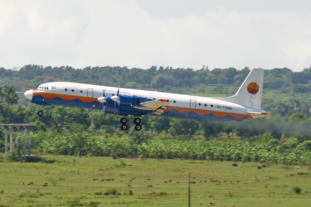 CU-T1546 (186008802) 1966 Ilyushin Il-18D